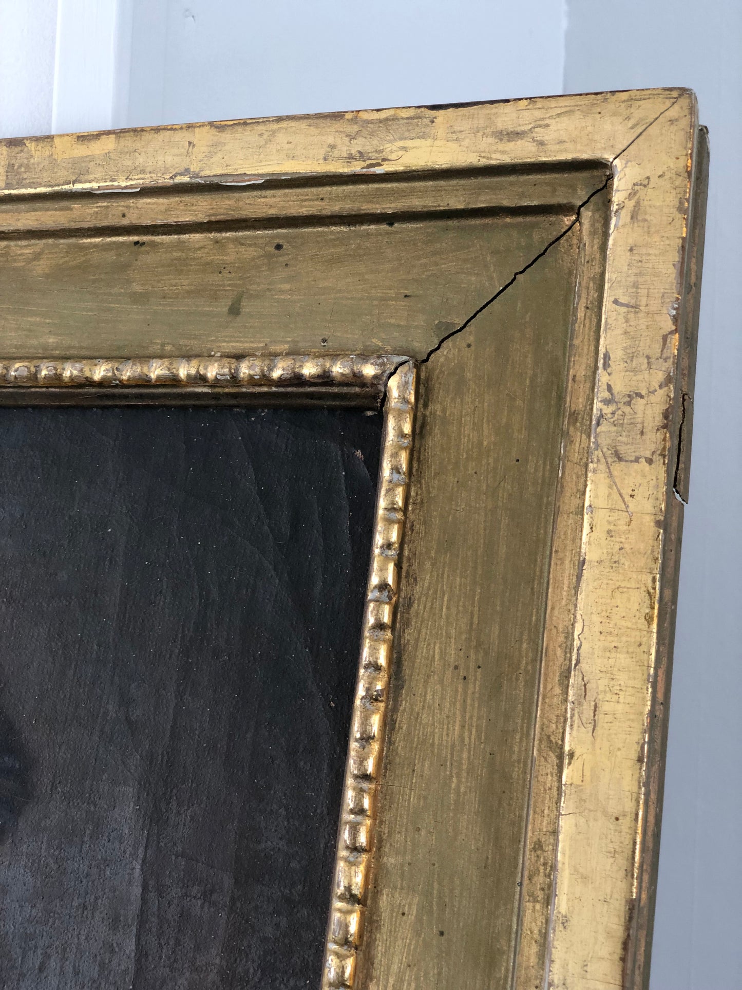 Mid 18th Century Oil Painting Portrait of a Gentleman, France