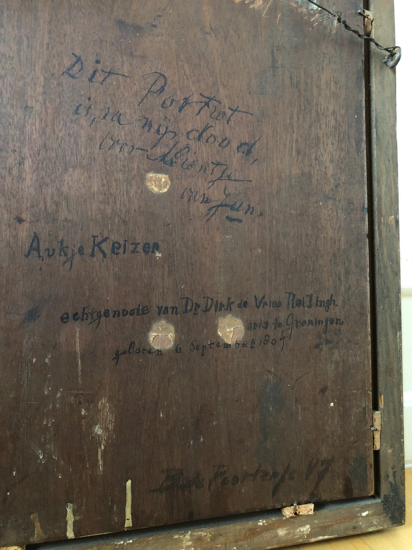 Antique Portrait Painting of A Dutch Lady - Original Gilded Frame