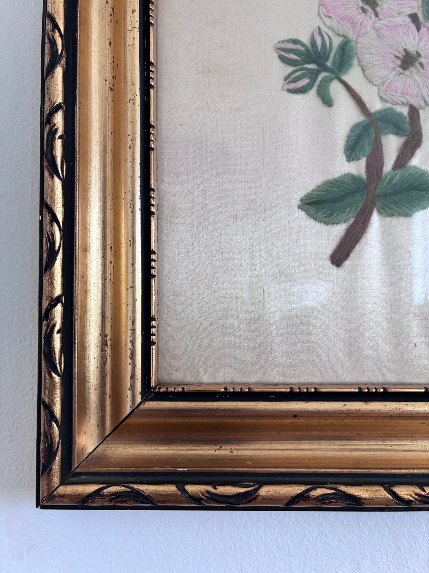 Set Vintage Flower on Silk Paintings, Embroidery Flower Art