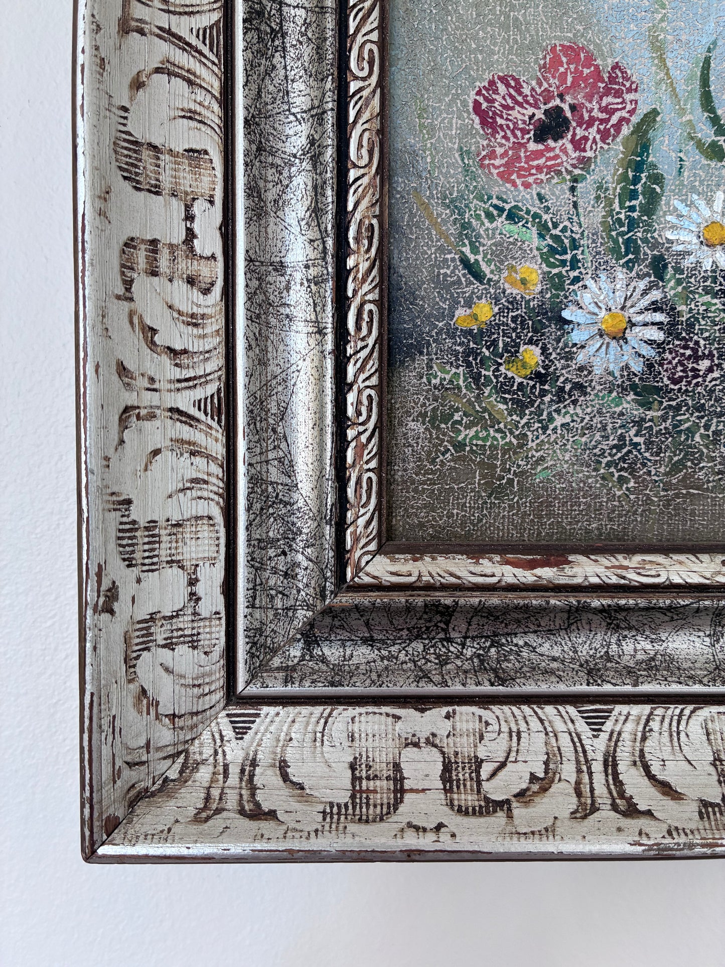 Vintage Original Floral Still Life Oil Painting, circa 1980