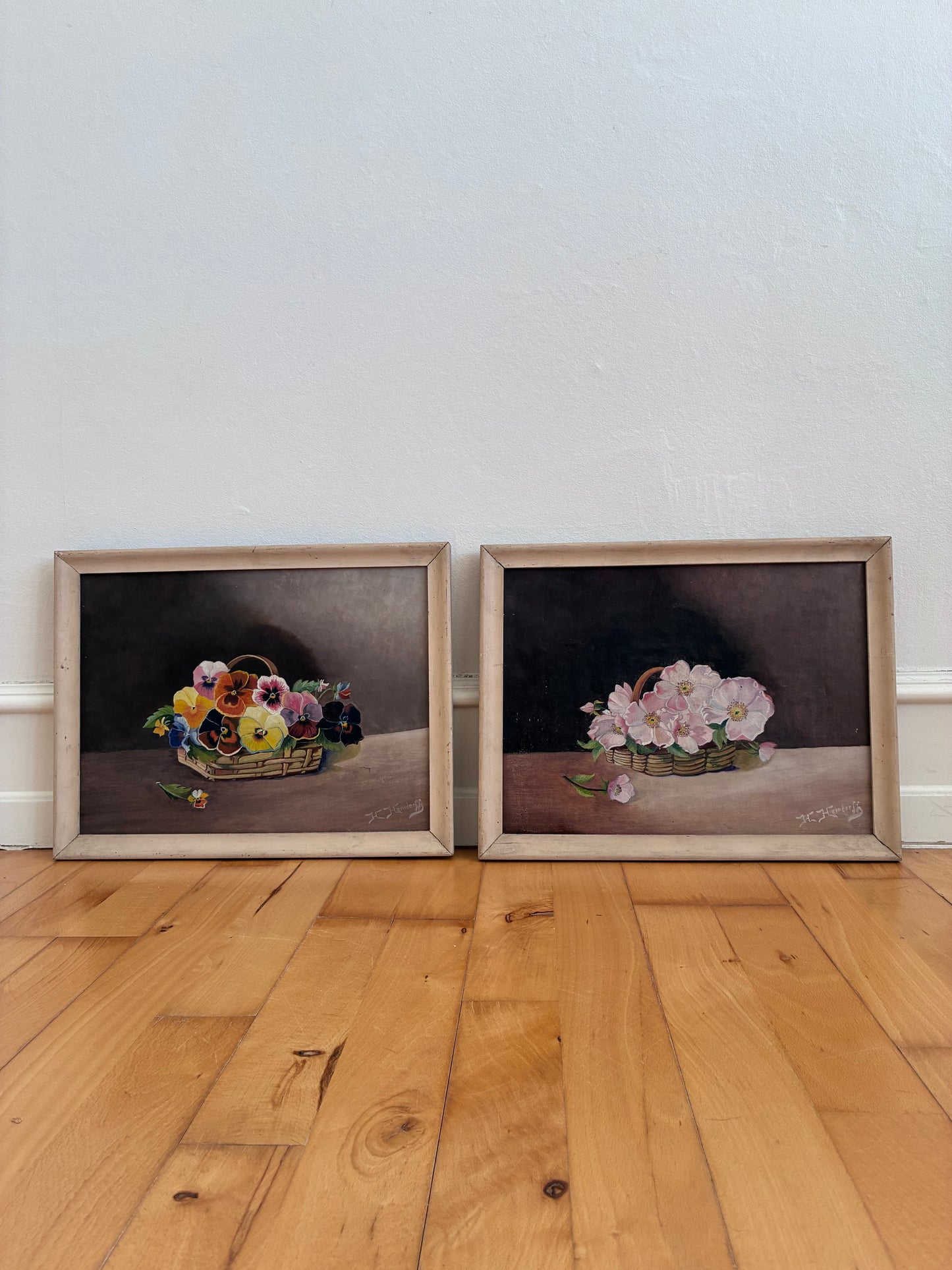 Set of Vintage Original Flower Oil Painting, Flower Still Life Pair
